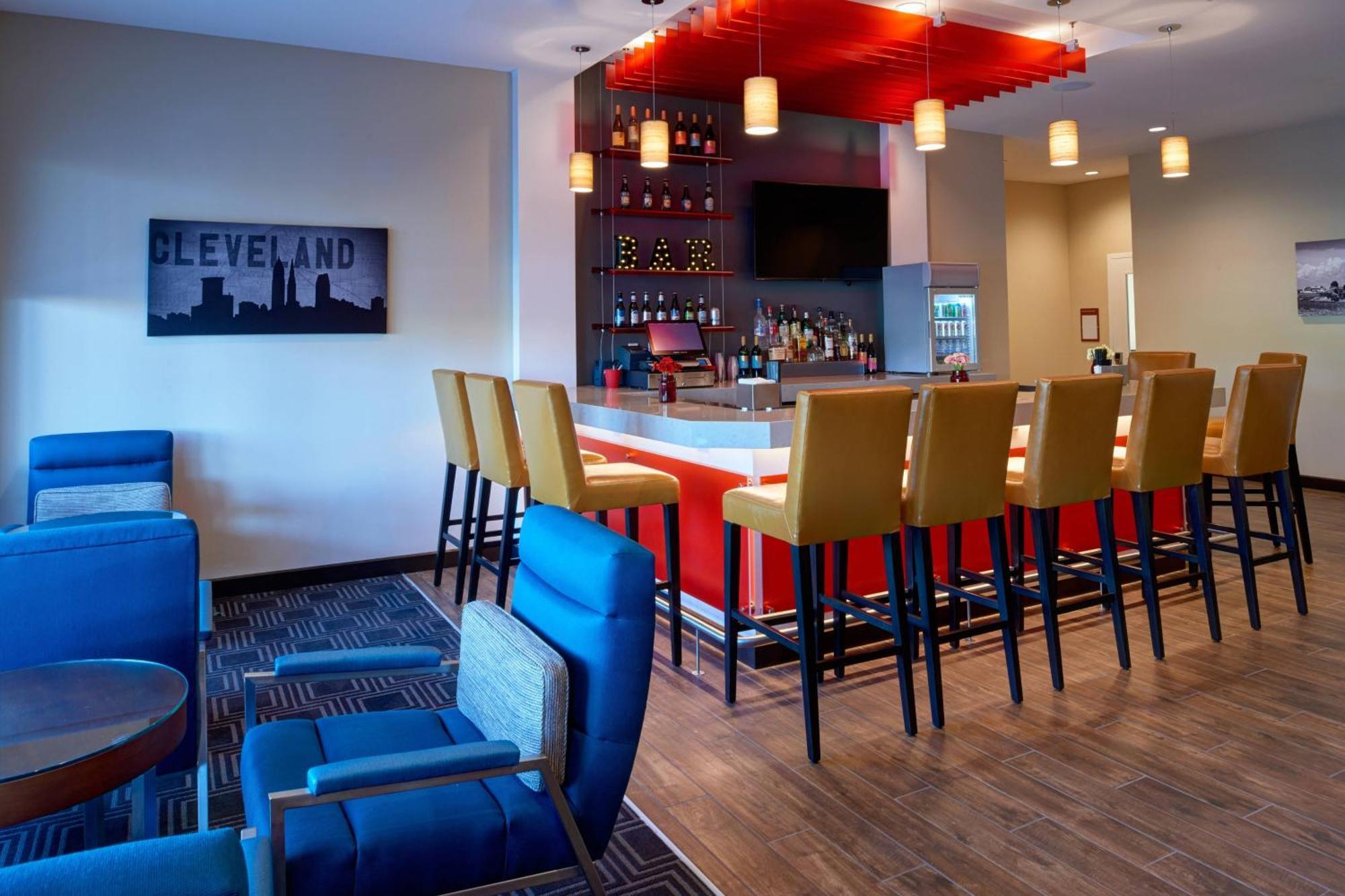 Hotel Towneplace By Marriott Cleveland